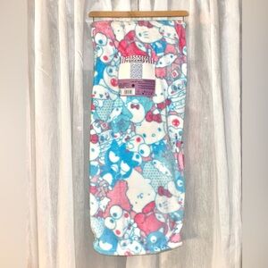🩷🩵☁️NWT Sanrio Cloud Plush Throw☁️🩵🩷